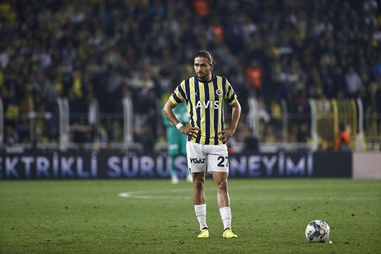 Yıldız oyuncu ısrar etti, Fenerbahçe 10 milyon euroluk transferi tamamladı...